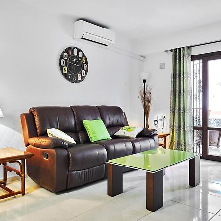Apartamento Aldea Del Mar Torrevieja Buitenkant foto
